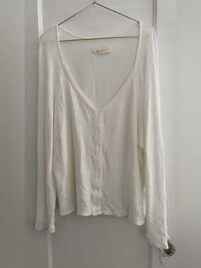 Anthropologie Lightweight White V-Neck Long Sleeve Top